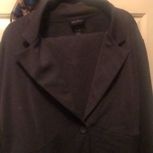 Pants suit